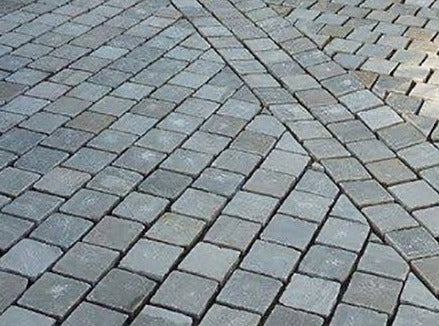 Kandla Grey Natural Stone Setts Hand Dressed