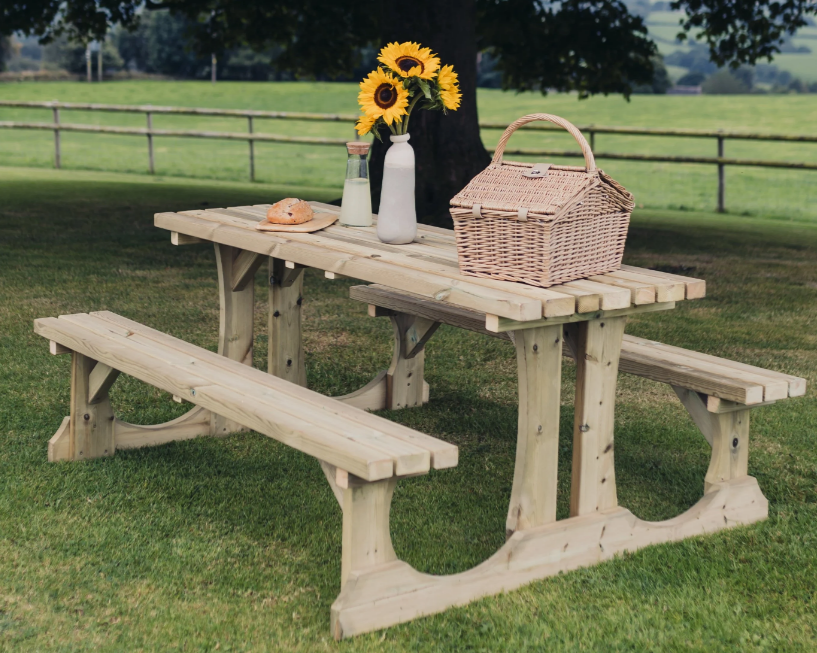 Lunar Picnic Table 150cm