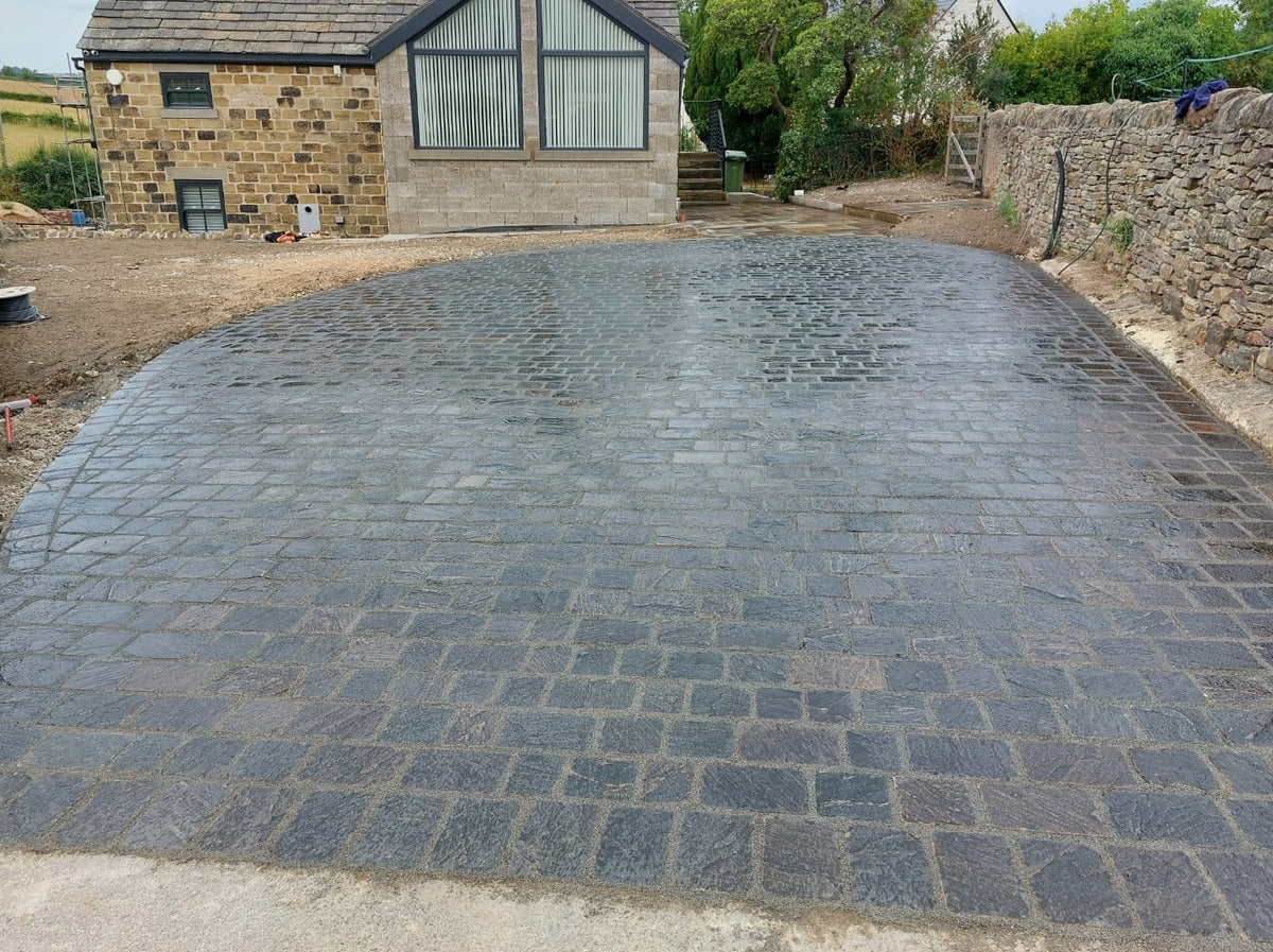 Timber Setts 'Old York' Reclaimed Natural Stone Setts – Garden Build